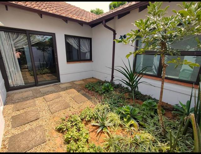 3 BEDROOM HOUSE FOR SALE IN PORT ZIMBALI